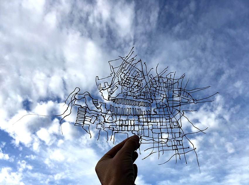 Photo Denture jaune de loup de mer la gueule ouverte - Anna Guilló